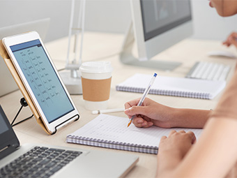 Inglês como benefício